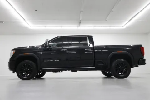 Another view of 2022 GMC Sierra 2500HD Denali for sale in Clinton, MO at Jim Falk Motors