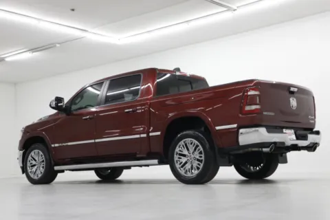 More photos of 2021 Ram 1500 Laramie at Jim Falk Motors, MO