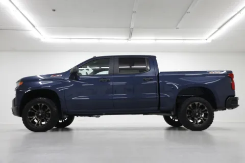 Another view of 2020 Chevrolet Silverado 1500 Custom Trail Boss for sale in Clinton, MO at Jim Falk Motors