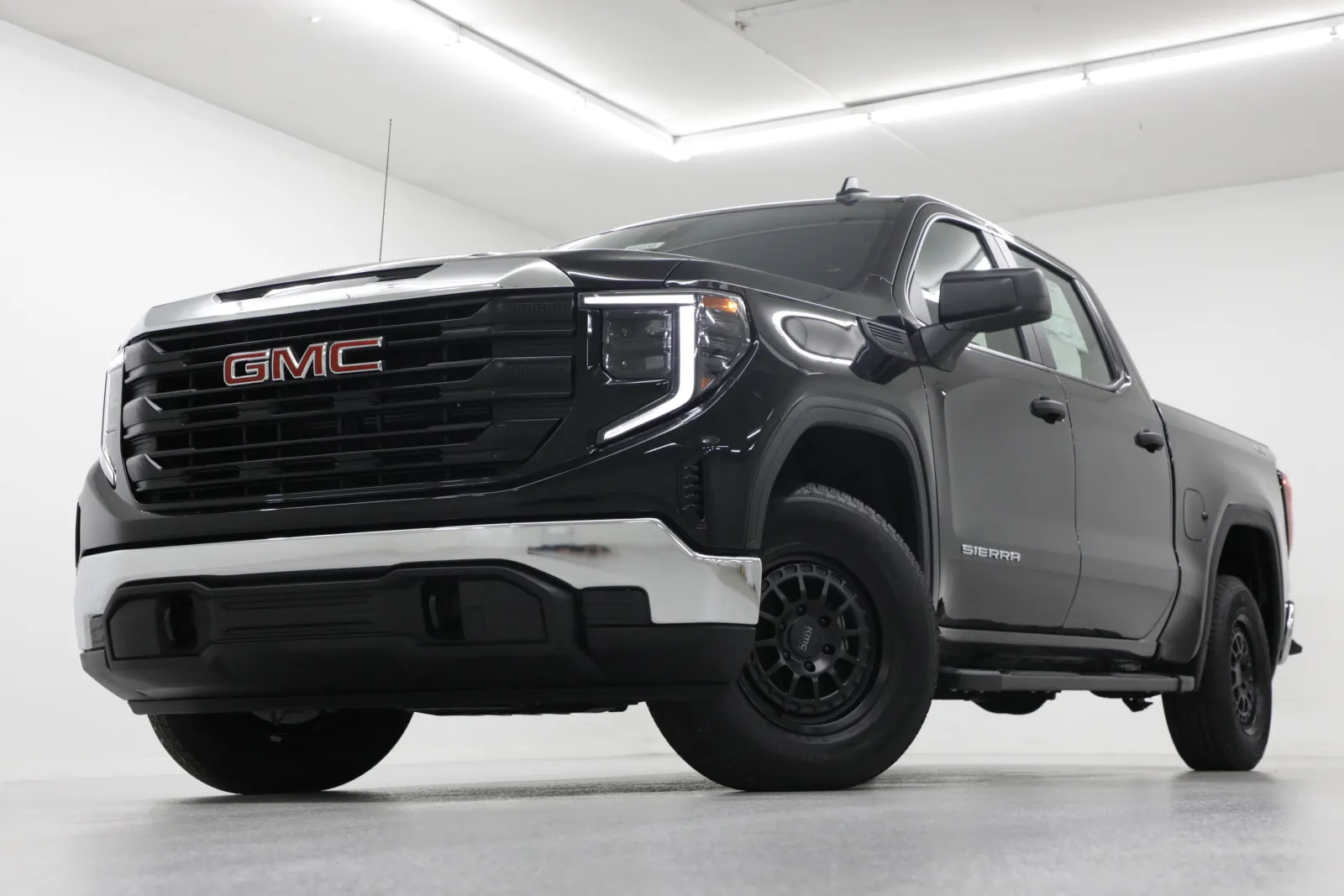 2026 GMC Sierra 1500 Pro for sale in Clinton, MO