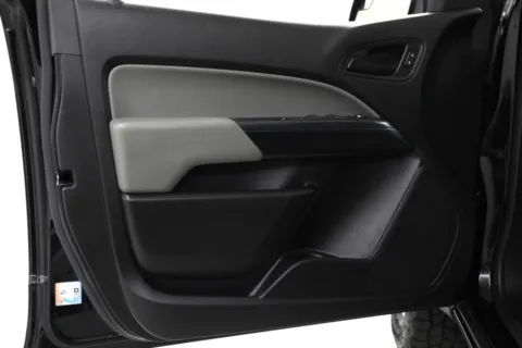Photos of 2019 Chevrolet Colorado 4WD Work Truck for sale in Clinton, MO at Jim Falk Motors