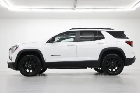 Another view of 2026 GMC Terrain AWD Elevation for sale in Clinton, MO at Jim Falk Motors