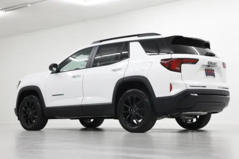 More photos of 2026 GMC Terrain AWD Elevation at Jim Falk Motors, MO