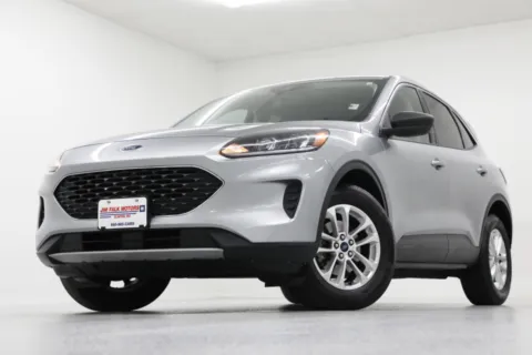 Silver 2022 Ford Escape SE for sale in Clinton, MO