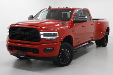More photos of 2022 Ram 3500 Laramie at Jim Falk Motors, MO