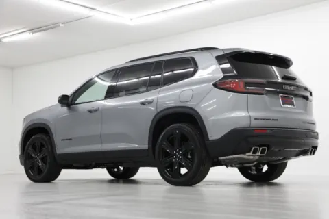More photos of 2026 GMC Acadia AWD Elevation at Jim Falk Motors, MO