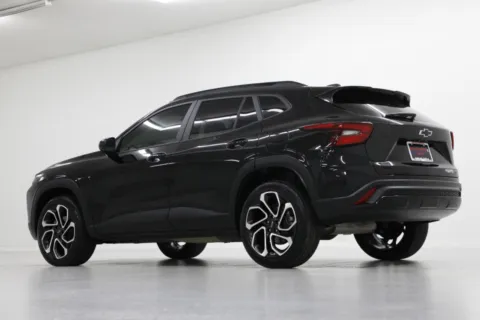 More photos of 2024 Chevrolet Trax 2RS at Jim Falk Motors, MO