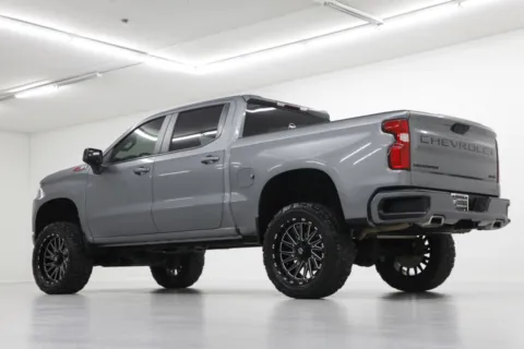 More photos of 2021 Chevrolet Silverado 1500 RST at Jim Falk Motors, MO