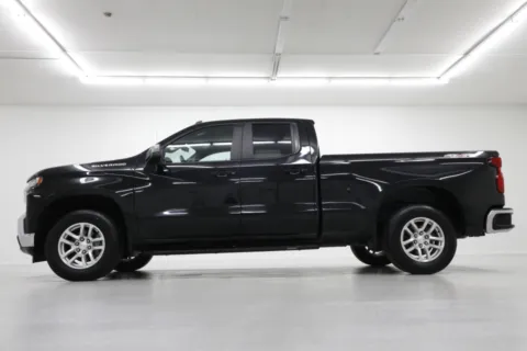 Another view of 2020 Chevrolet Silverado 1500 LT for sale in Clinton, MO at Jim Falk Motors