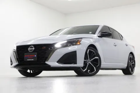 Gray 2023 Nissan Altima 2.5 SR for sale in Clinton, MO