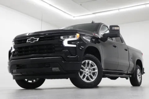 Black 2026 Chevrolet Silverado 1500 RST for sale in Clinton, MO