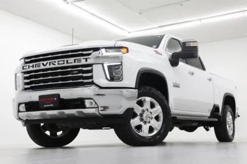 White 2021 Chevrolet Silverado 2500HD LTZ for sale in Clinton, MO