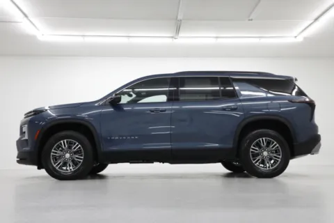 Another view of 2026 Chevrolet Traverse AWD LT for sale in Clinton, MO at Jim Falk Motors