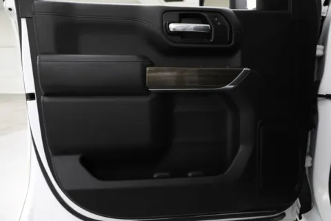 Photos of 2022 Chevrolet Silverado 2500HD LT for sale in Clinton, MO at Jim Falk Motors