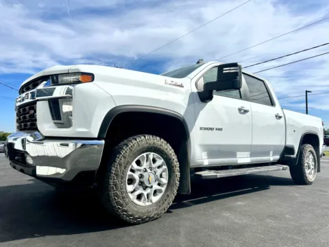 White 2022 Chevrolet Silverado 2500HD LT for sale in Clinton, MO