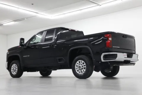 More photos of 2026 Chevrolet Silverado 2500HD LT at Jim Falk Motors, MO