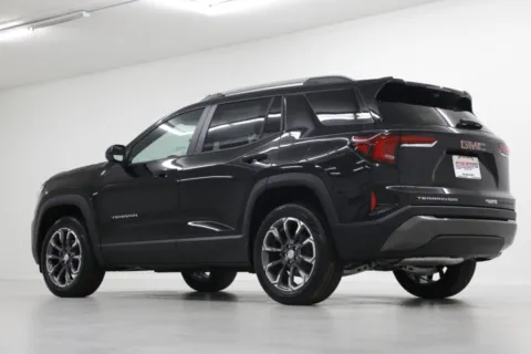 More photos of 2026 GMC Terrain AWD Elevation at Jim Falk Motors, MO