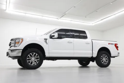 Photos of 2021 Ford F-150 LARIAT for sale in Clinton, MO at Jim Falk Motors