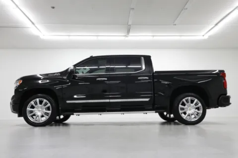 Another view of 2024 Chevrolet Silverado 1500 High Country for sale in Clinton, MO at Jim Falk Motors