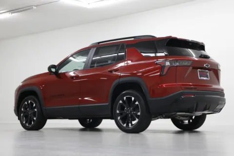 More photos of 2026 Chevrolet Equinox AWD RS at Jim Falk Motors, MO