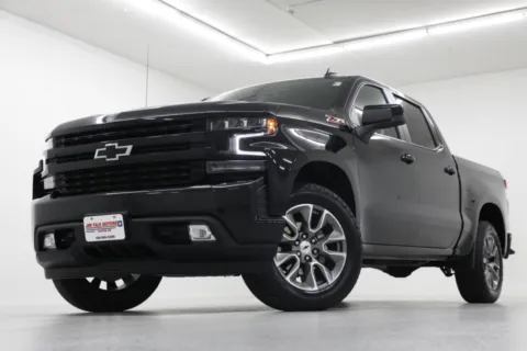 Black 2021 Chevrolet Silverado 1500 RST for sale in Clinton, MO