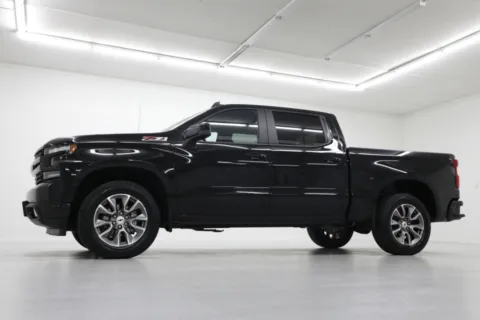 Photos of 2021 Chevrolet Silverado 1500 RST for sale in Clinton, MO at Jim Falk Motors