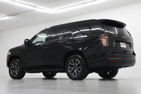 More photos of 2022 Chevrolet Tahoe Z71 at Jim Falk Motors, MO