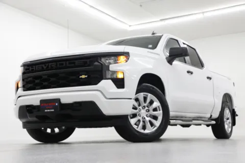 White 2024 Chevrolet Silverado 1500 Custom for sale in Clinton, MO