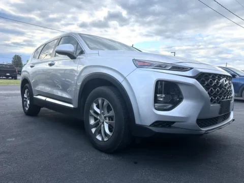 Silver 2020 Hyundai Santa Fe SE for sale in Clinton, MO