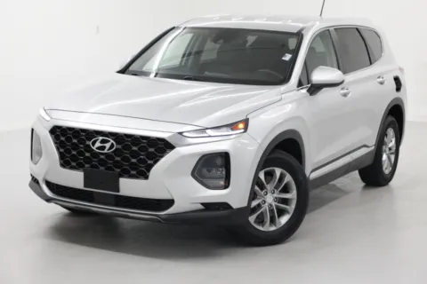 Silver 2020 Hyundai Santa Fe SE for sale in Clinton, MO