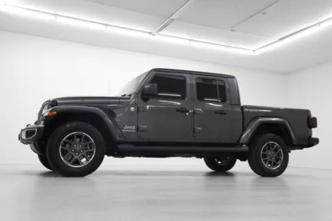 Photos of 2020 Jeep Gladiator Overland North Edition for sale in Clinton, MO at Jim Falk Motors