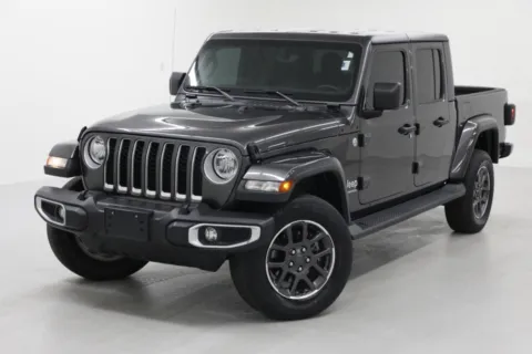 Gray 2020 Jeep Gladiator Overland North Edition for sale in Clinton, MO