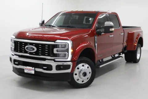 More photos of 2024 Ford Super Duty F-450 DRW LARIAT at Jim Falk Motors, MO