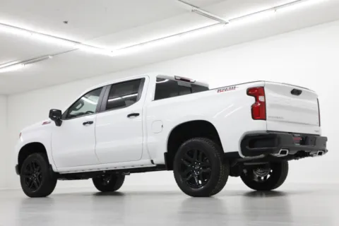 More photos of 2026 Chevrolet Silverado 1500 LT Trail Boss at Jim Falk Motors, MO
