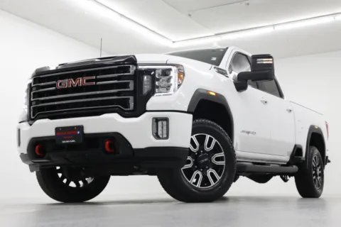 White 2021 GMC Sierra 2500HD AT4 for sale in Clinton, MO