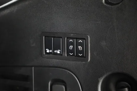 More photos of 2020 Chevrolet Tahoe LT at Jim Falk Motors, MO