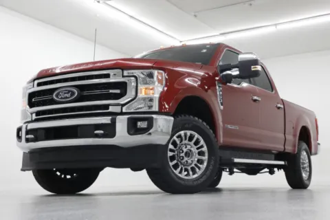 Red 2022 Ford Super Duty F-350 SRW LARIAT for sale in Clinton, MO