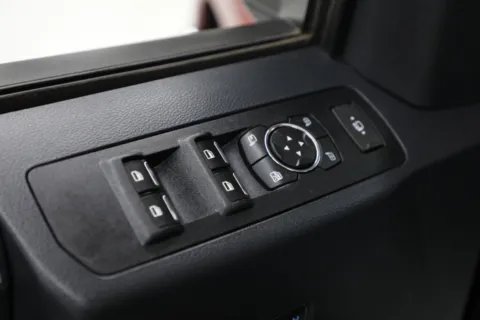 Another view of 2022 Ford Super Duty F-350 SRW LARIAT for sale in Clinton, MO at Jim Falk Motors