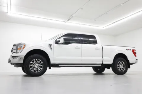 Photos of 2021 Ford F-150 LARIAT for sale in Clinton, MO at Jim Falk Motors