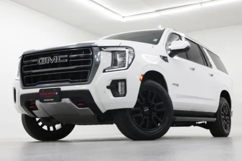 White 2022 GMC Yukon XL AT4 for sale in Clinton, MO