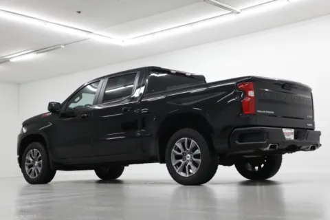 More photos of 2021 Chevrolet Silverado 1500 RST at Jim Falk Motors, MO