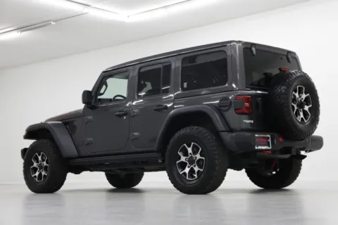 More photos of 2021 Jeep Wrangler Unlimited Rubicon at Jim Falk Motors, MO
