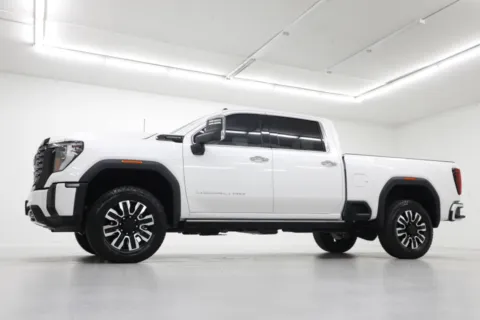 Photos of 2025 GMC Sierra 2500HD Denali Ultimate for sale in Clinton, MO at Jim Falk Motors