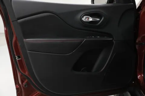 Another view of 2019 Jeep Cherokee Trailhawk for sale in Clinton, MO at Jim Falk Motors