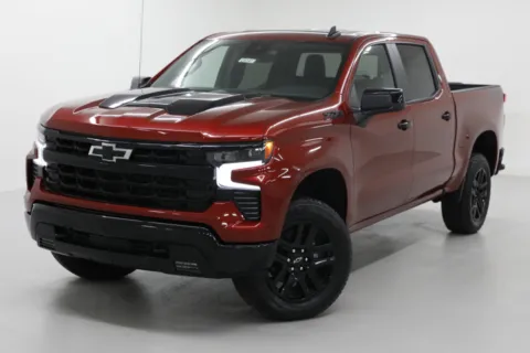 More photos of 2026 Chevrolet Silverado 1500 LT Trail Boss at Jim Falk Motors, MO