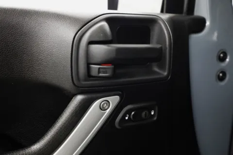 More photos of 2014 Jeep Wrangler Unlimited Sahara at Jim Falk Motors, MO