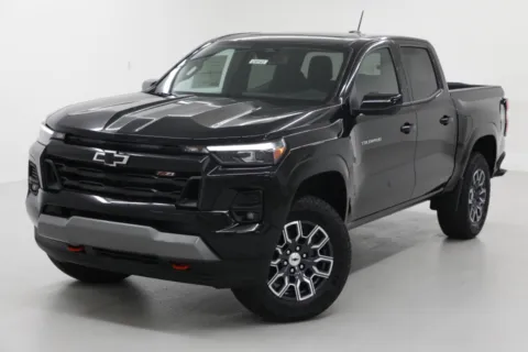 More photos of 2026 Chevrolet Colorado 4WD Z71 at Jim Falk Motors, MO