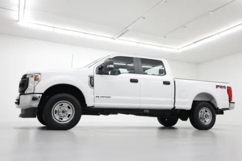 Photos of 2022 Ford Super Duty F-350 SRW XL for sale in Clinton, MO at Jim Falk Motors