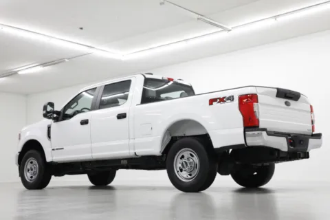 More photos of 2022 Ford Super Duty F-350 SRW XL at Jim Falk Motors, MO