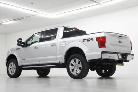 More photos of 2019 Ford F-150 LARIAT at Jim Falk Motors, MO